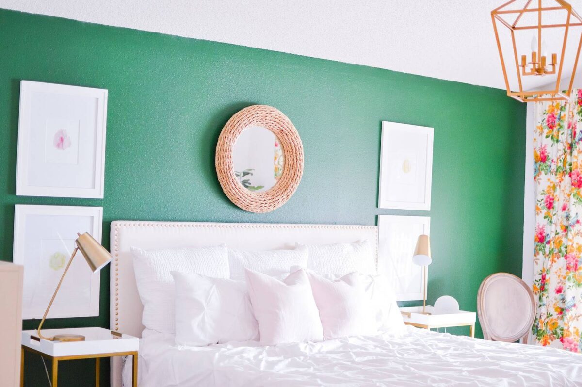 emerald-green-bedroom-walls