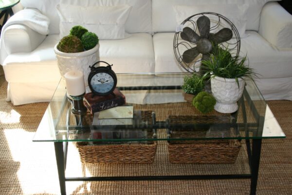 How-to-embellish-a-coffee-table-09