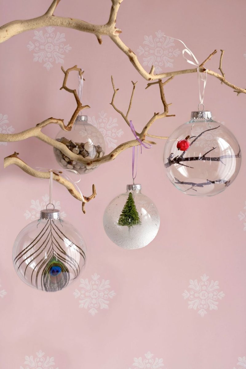 Christmas-decorations-plastic-round-balls