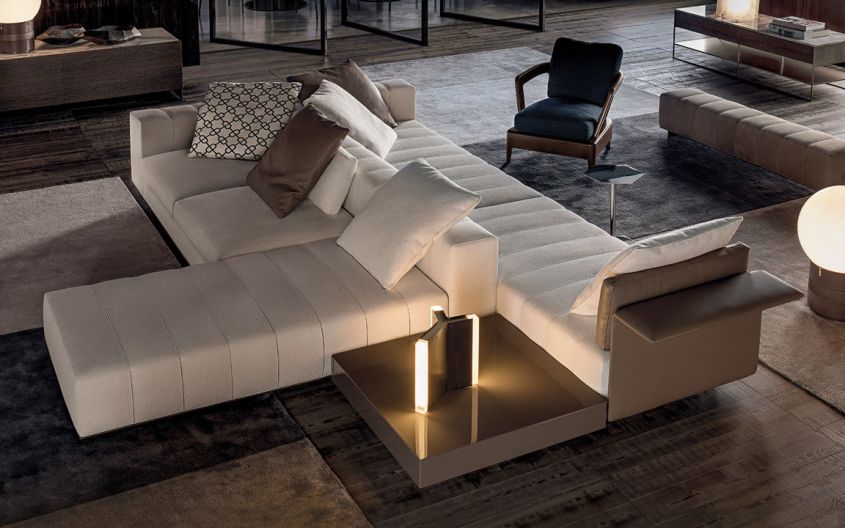 Freeman sofa by Minotti