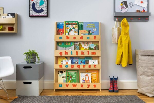 Montessori-bookcase (13)