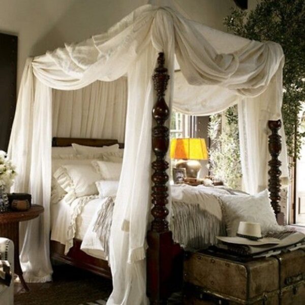 furnish-bedroom-with-canopy-bed-18