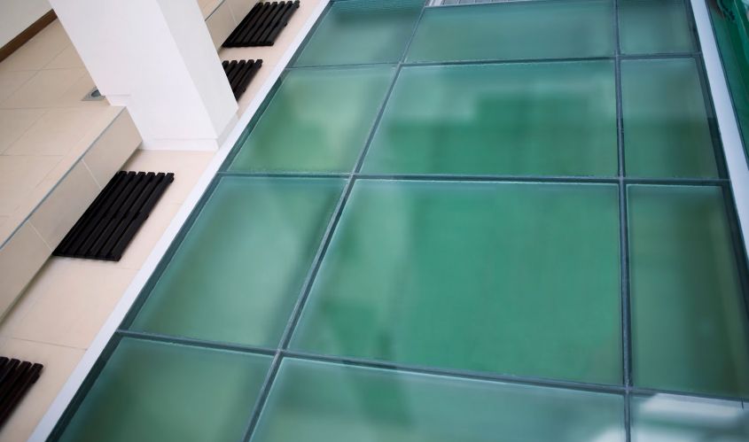 what is glass floor