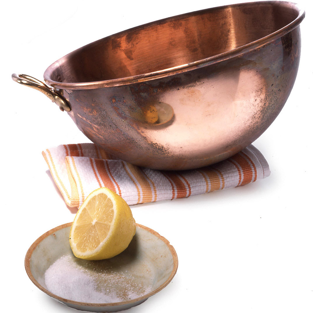 copper-lemon-cleaning