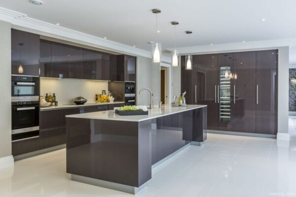 kitchen-contemporane-glossy