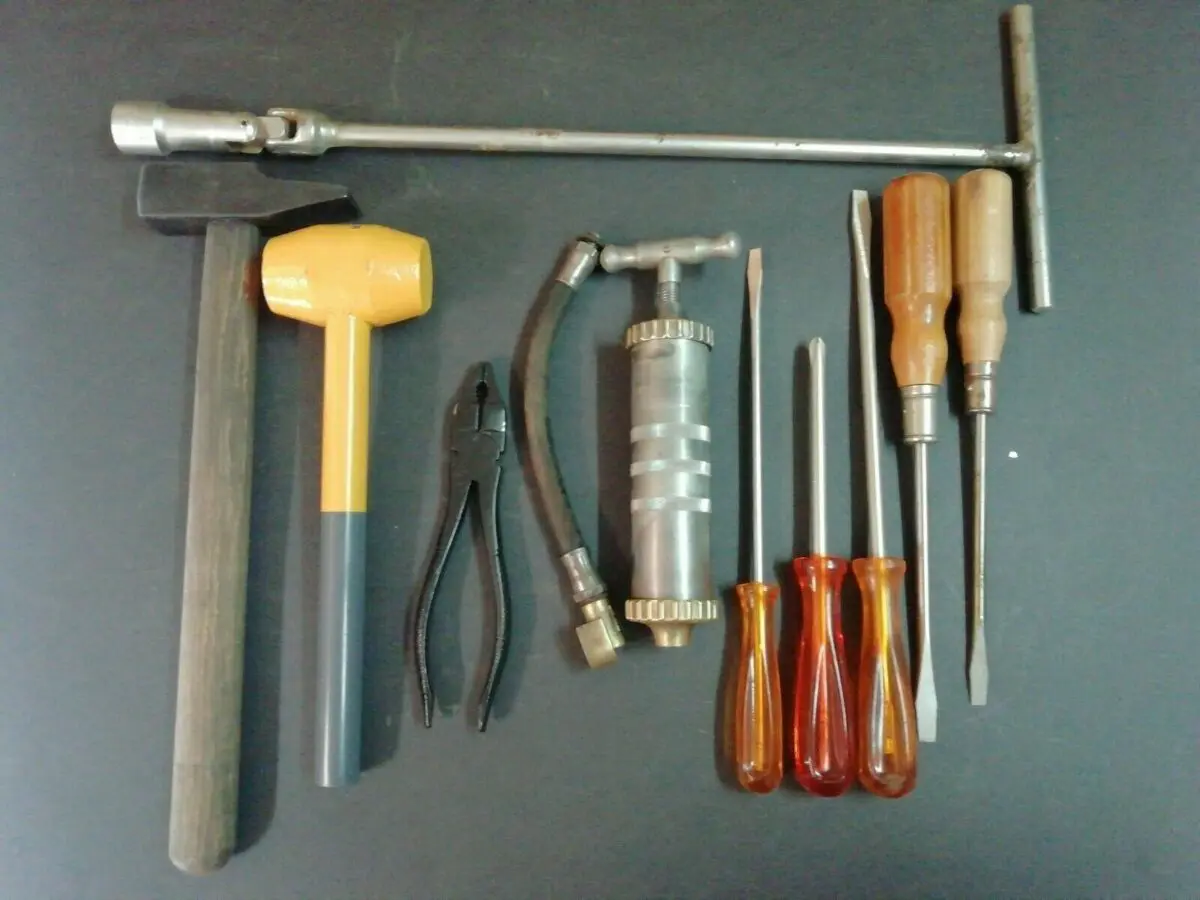 maintenance-overhead-door-garage-tools