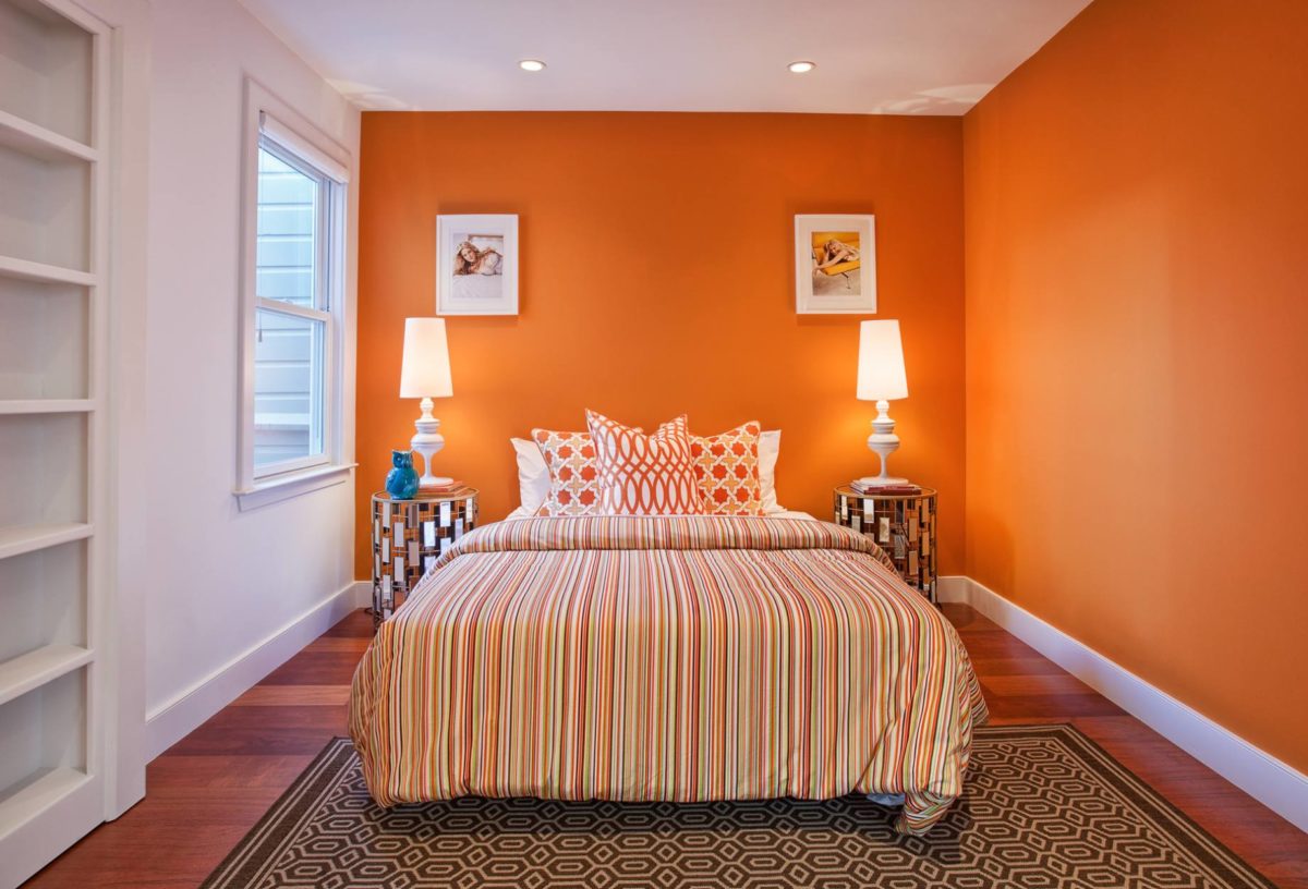 color-orange-house-9