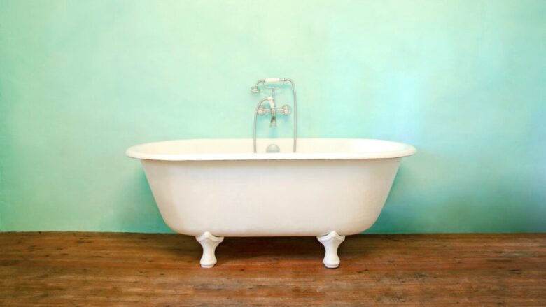 bath-tub-recycling-ideas-1