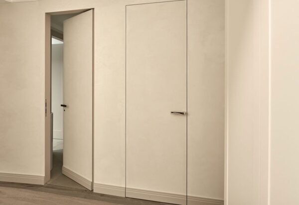 how-to-choose-the-right-door-for-the-bathroom (1)