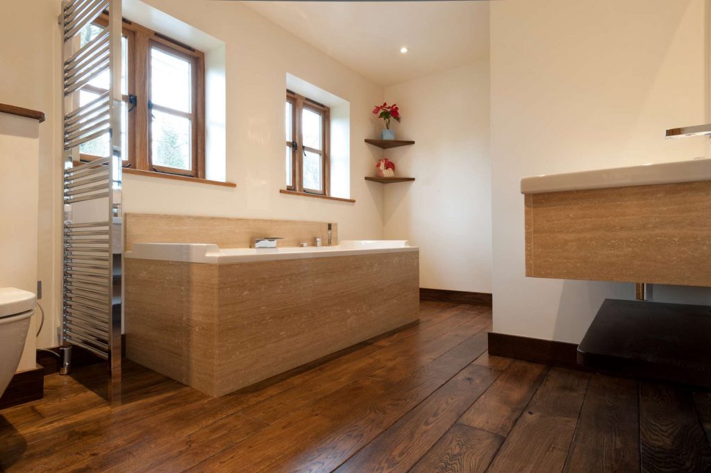 Solid Wood Flooring In A Bathroom, Can Engineered Wood Flooring Be Used In Bathrooms