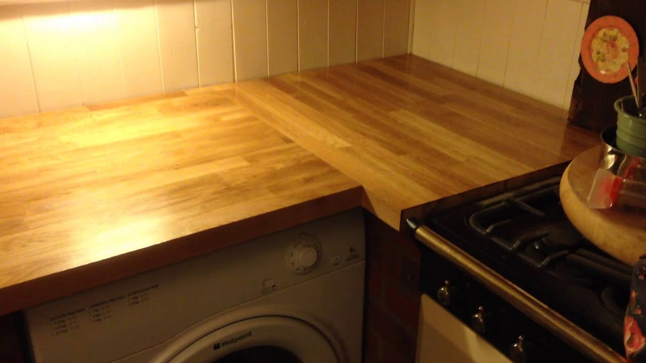 How do you joint a solid oak worktop?