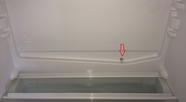 Where is the drain hole in my freezer?