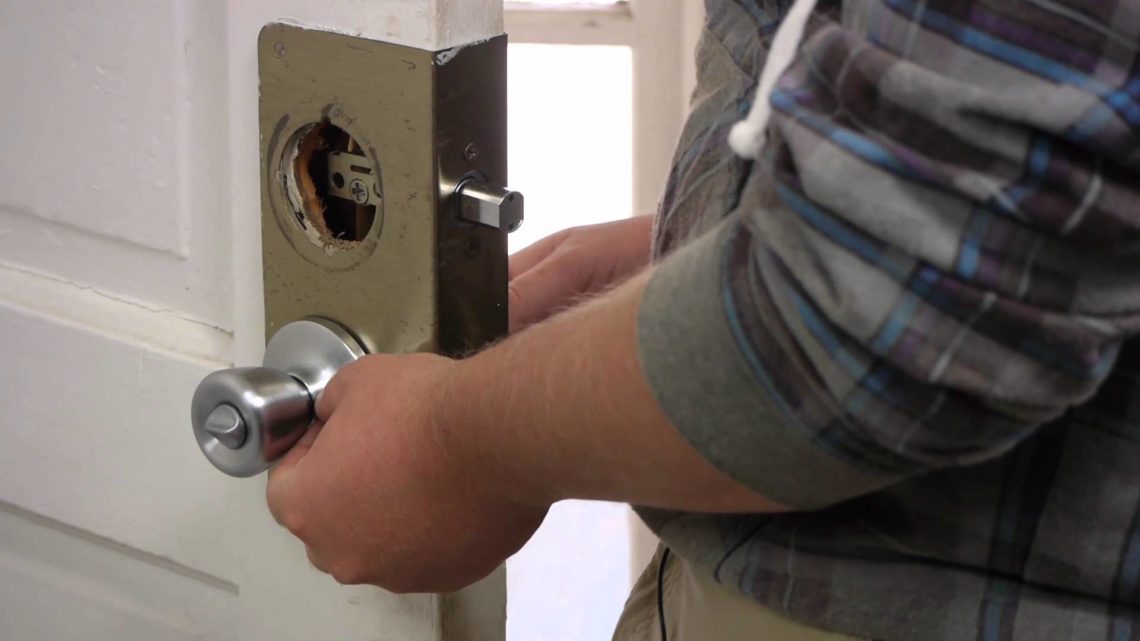 Can you change your own door locks? - Interior Magazine: Leading