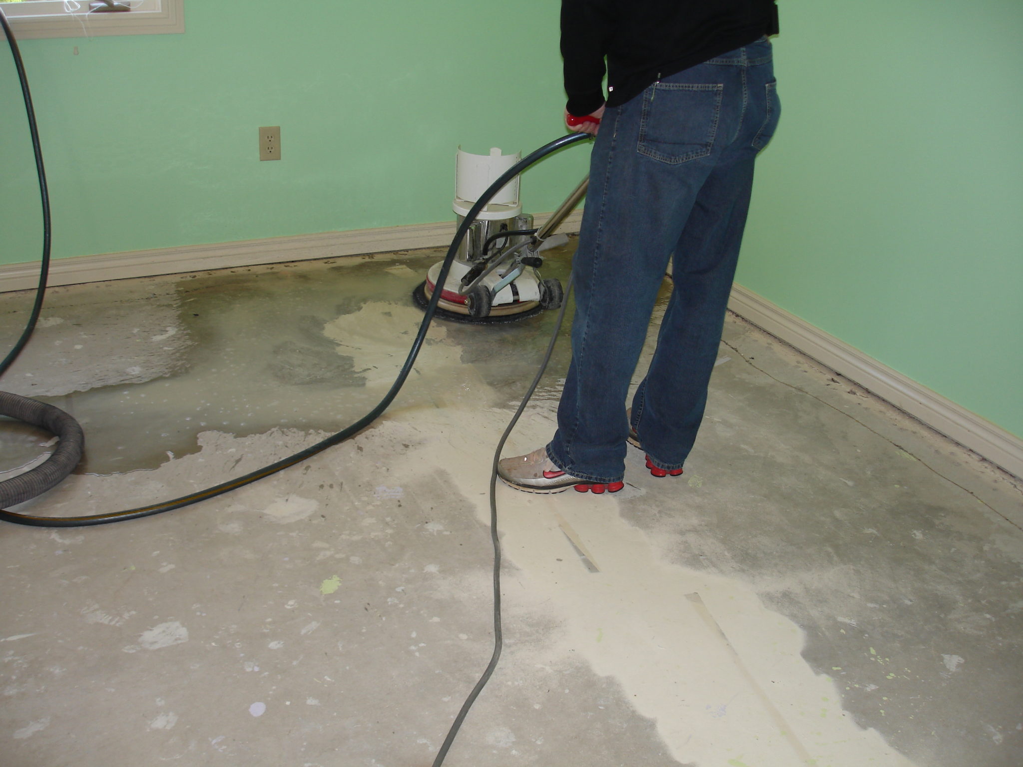 what-to-clean-floors-with-before-painting-interior-magazine-leading