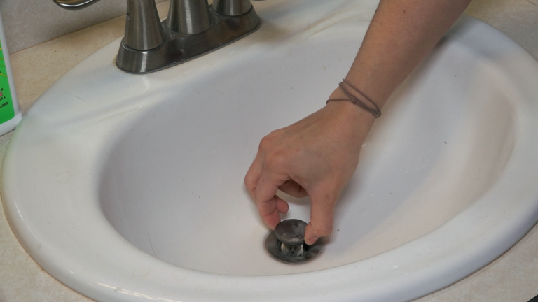 why-won-t-my-sink-stopper-came-out-interior-magazine-leading