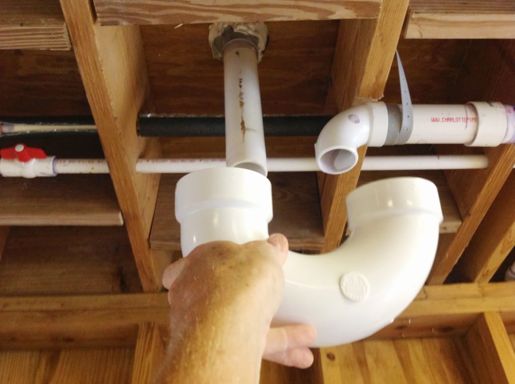 how-do-you-attach-a-p-trap-to-a-drain-pipe-interior-magazine