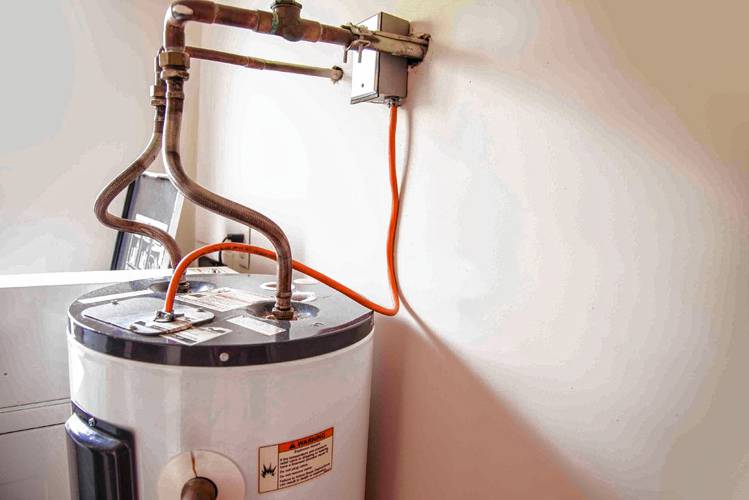 How much does gas heating cost per hour?