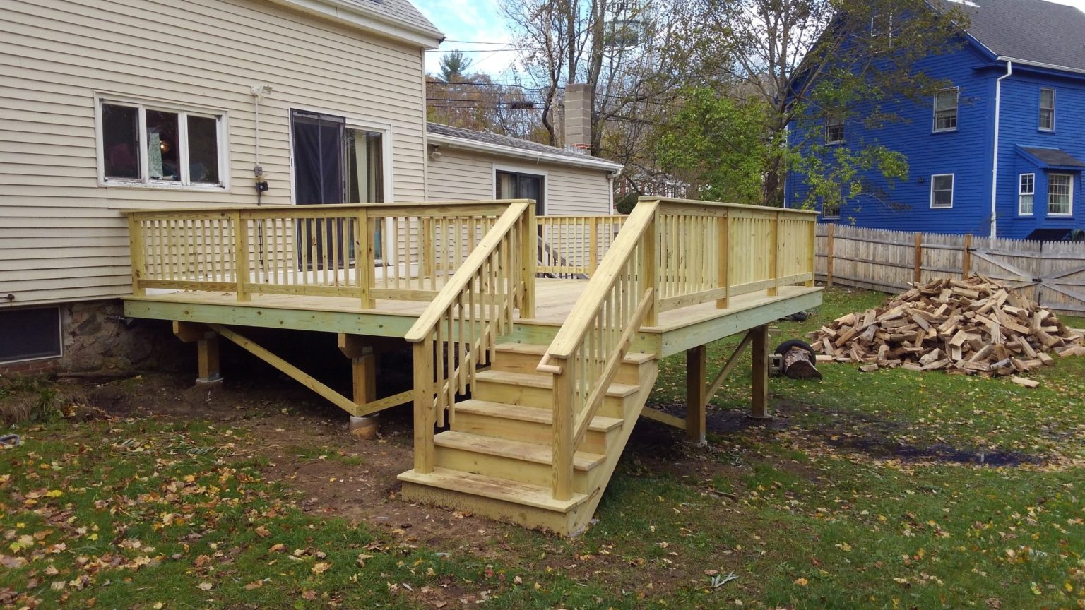 How many footings do I need for a 12x20 deck? - Interior Magazine ...