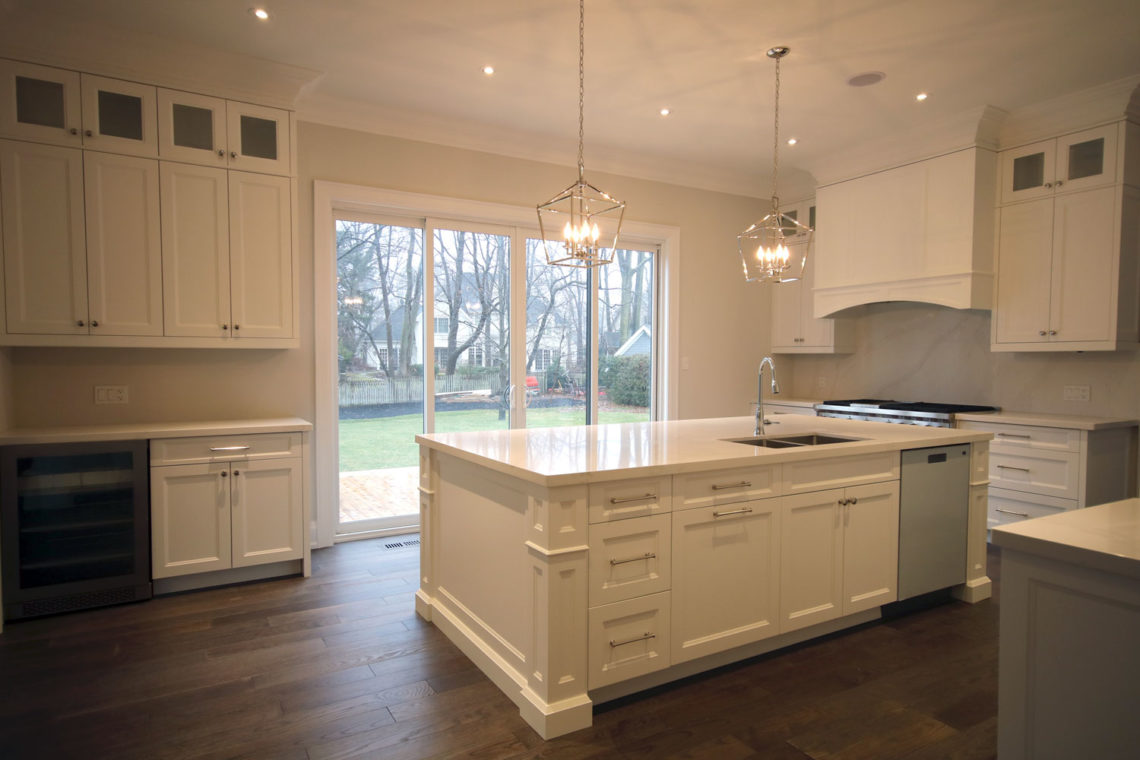 How can I save money on my kitchen cabinets? - Interior Magazine