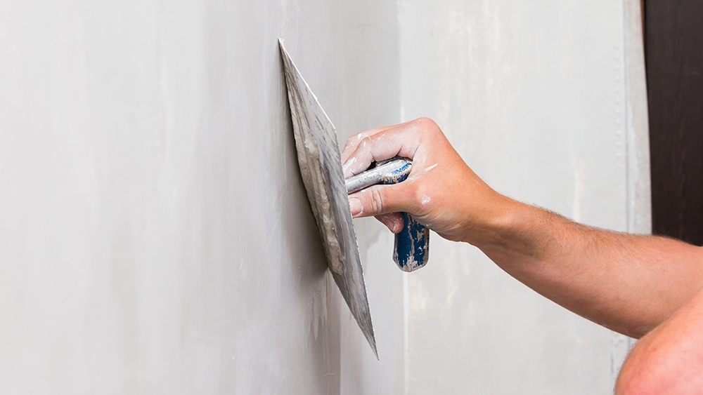 do you need to prime painted walls before skim coating