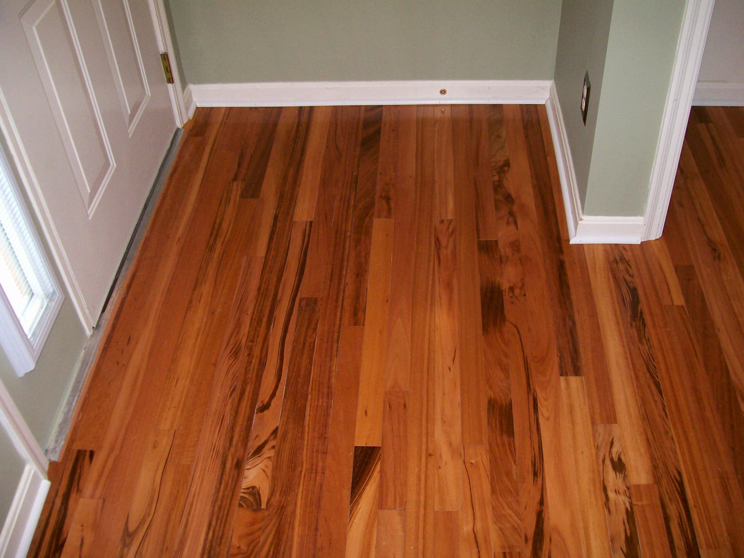 what-is-the-average-labor-cost-to-install-hardwood-flooring-interior